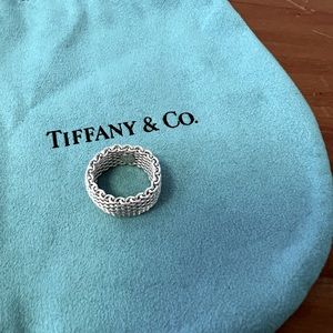 Tiffany & Co. Somerset mesh ring size 6.5/7
